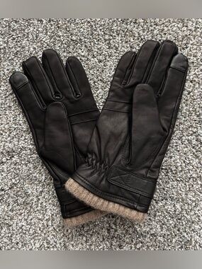 Men's Black Leather Winter Gloves with Knit Cuffs
